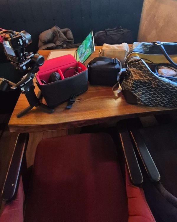LLIT-Media Equipment Setup.